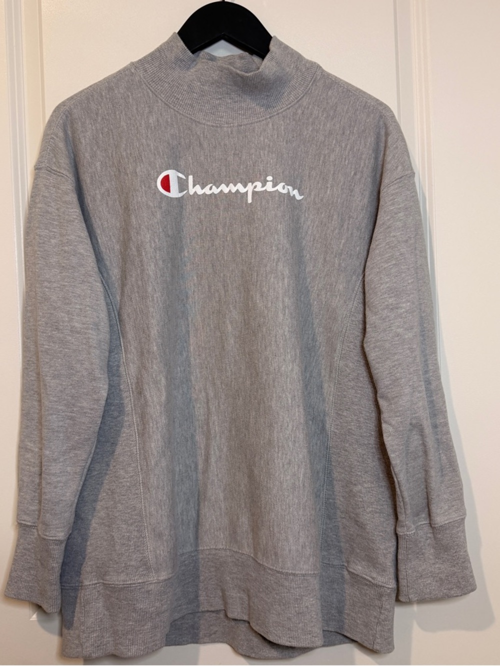 Champion Light Gray Crewneck Sweatshirt with Red Logo Accent